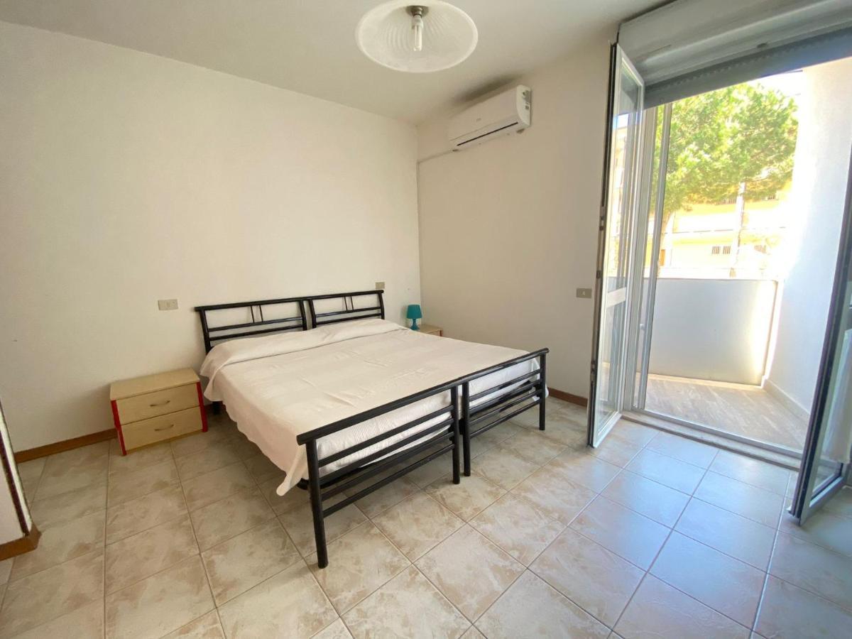 Venere Apartament Tirrenia Extérieur photo