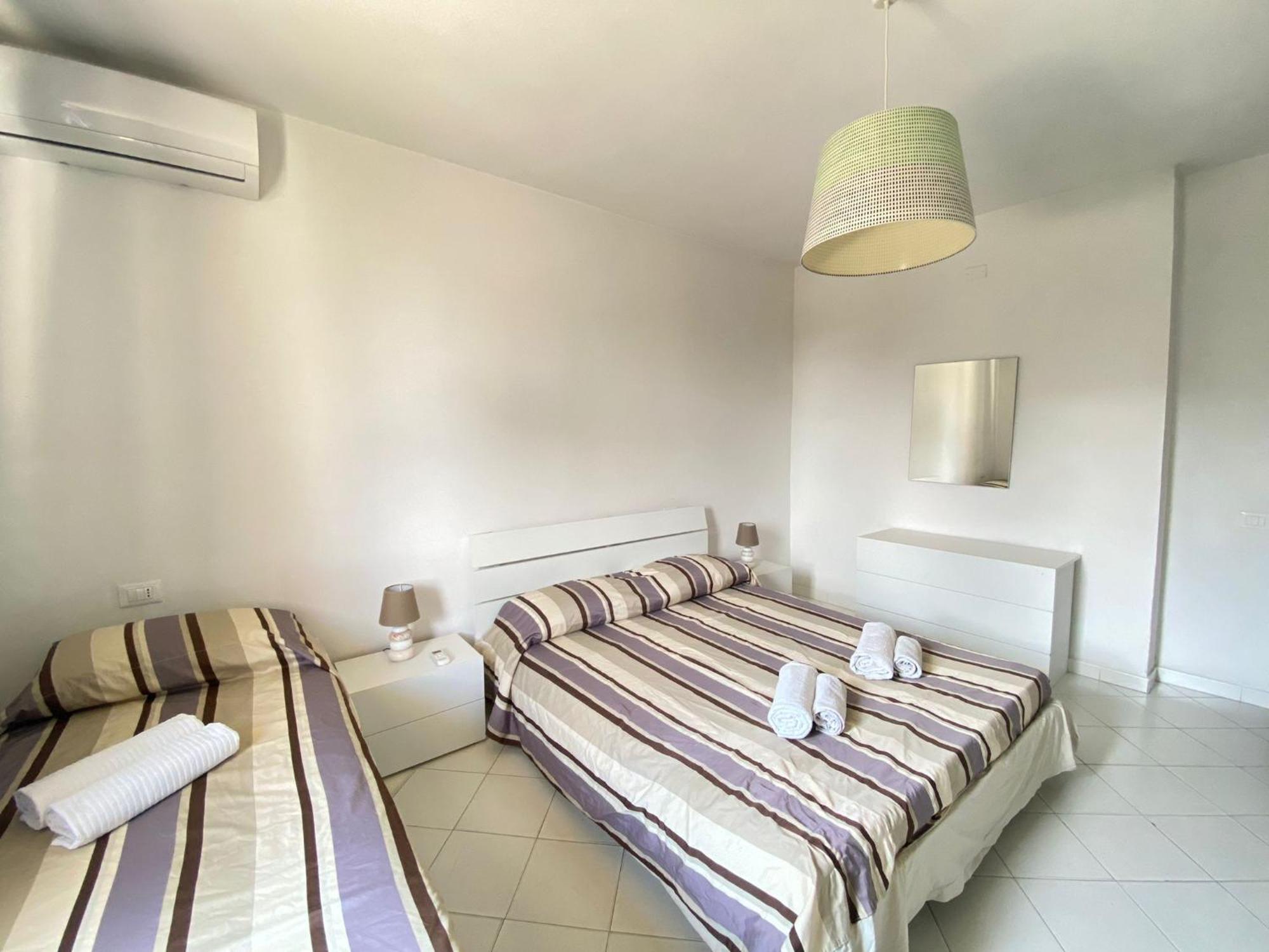 Venere Apartament Tirrenia Extérieur photo